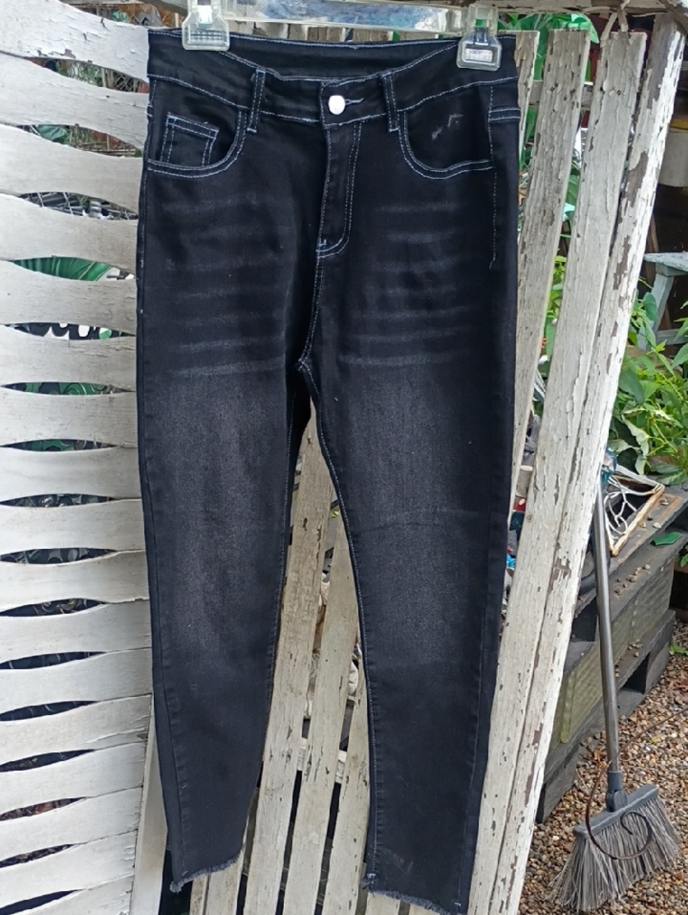 Women’s High-Rise Black Jeans